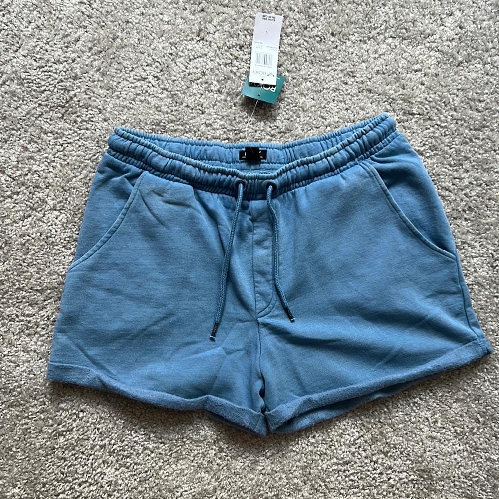 Roxy Women’s Trippin Short 2 NWT Size Large